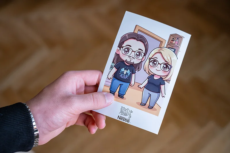Impresión personalizada 10x15 del Fotomatón Selfie IA con imagen corporativa